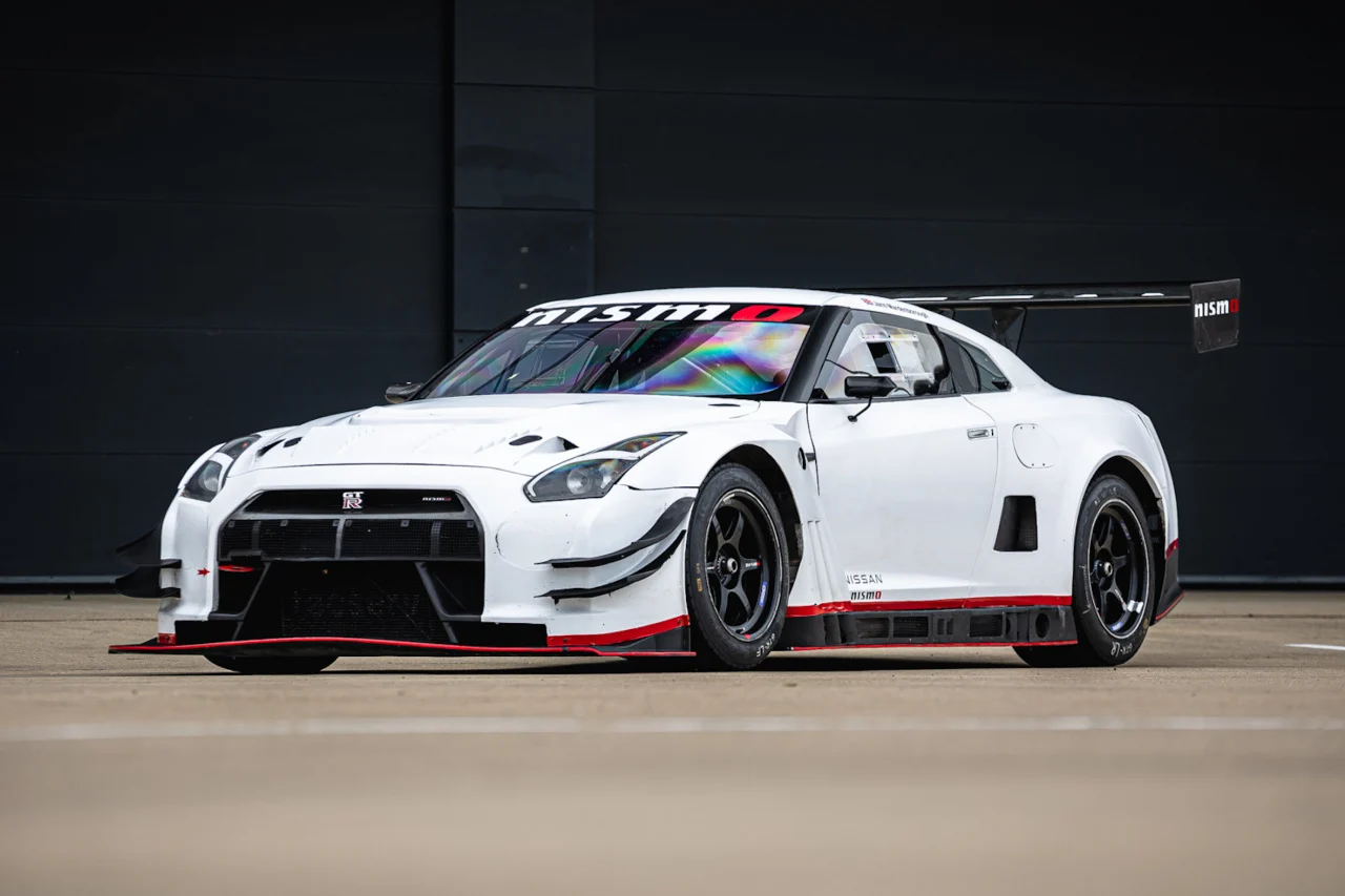 Nissan Skyline R-34 GT-R: carro de Paul Walker é leiloado por mais