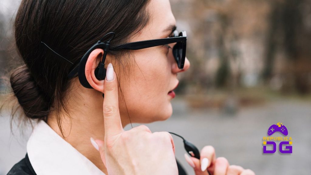 5 fones de ouvido que não caem da orelha mesmo durante exercícios