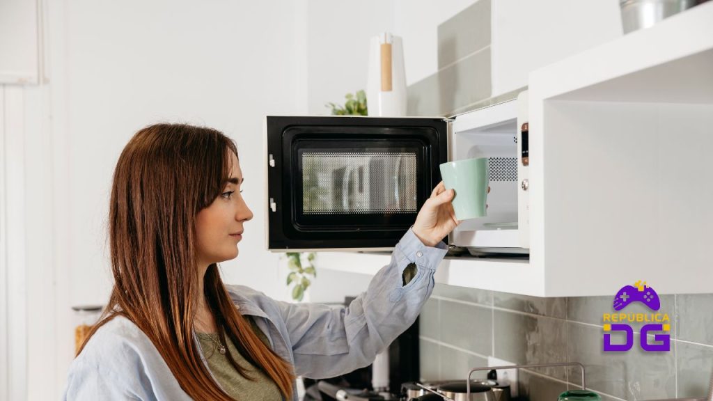 6 micro-ondas com ótimo custo-benefício para transformar sua rotina na cozinha