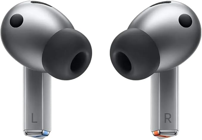 Imagem dos Galaxy Buds3 Pro com luzes LED (Blade Lights) e acabamento futurista.