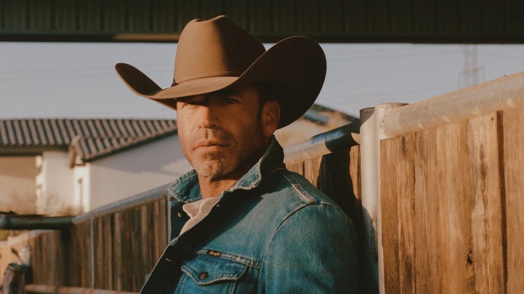 Taylor Sheridan assume o roteiro e produção do filme de Call of Duty Taylor Sheridan Call of Duty