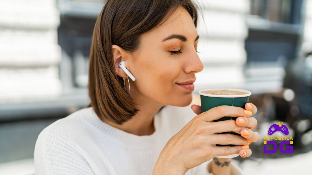 5 fones com cancelamento de ruído baratos que valem muito a pena