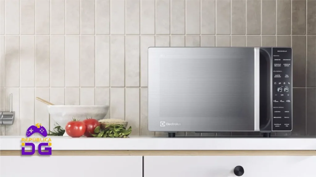 6 micro-ondas inox pequenos para quem tem pouco espaço na cozinha 6 micro-ondas inox pequenos para quem tem pouco espaço na cozinha